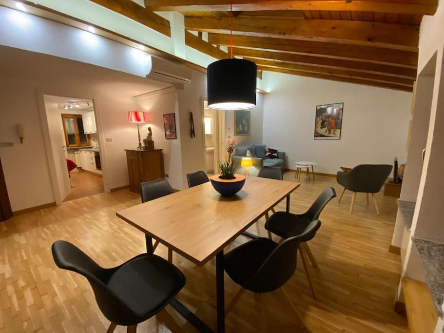 Maison De Trotte Aosta Zewnętrze zdjęcie
